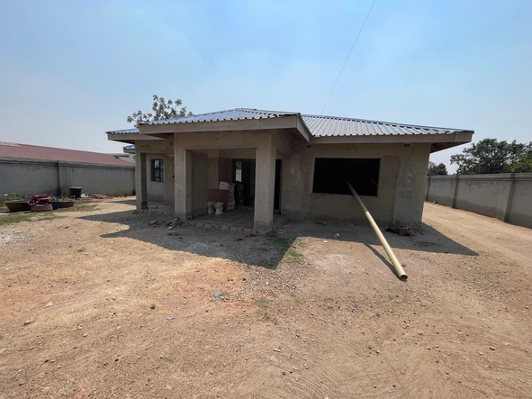 6 Bedroom House