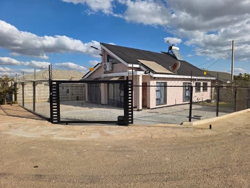 4 Bedroom Townhouse Complex