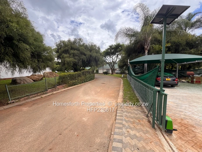 Borrowdale Brooke Luxury Cluster to Let (Sole Mandate)