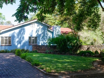 8 Bedroom House