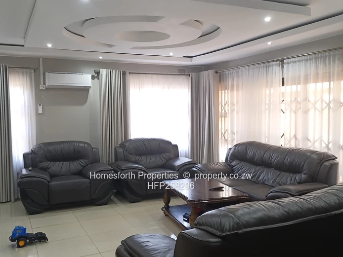 Modern 4 Bed House for Sale in Mabvazuva 145k