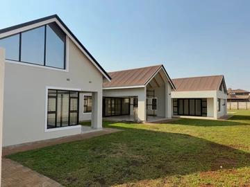 5 Bedroom House