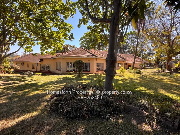 Mandara 4 Bed House on 4538m2 For Sale