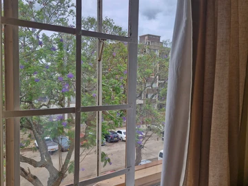 3 Bedroom Flat & Apartment