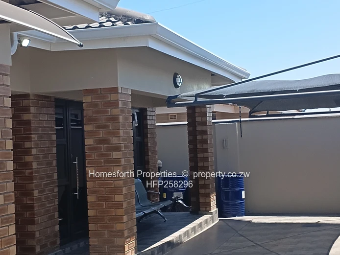 Modern 4 Bed House for Sale in Mabvazuva 145k