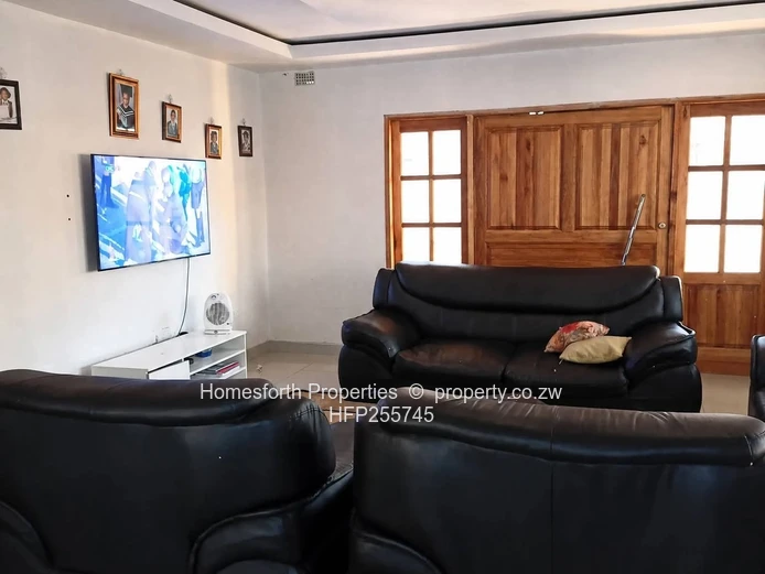 Mabvazuva Estate, Ruwa, House for Sale 90k