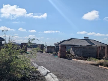 Stands & Residential Land