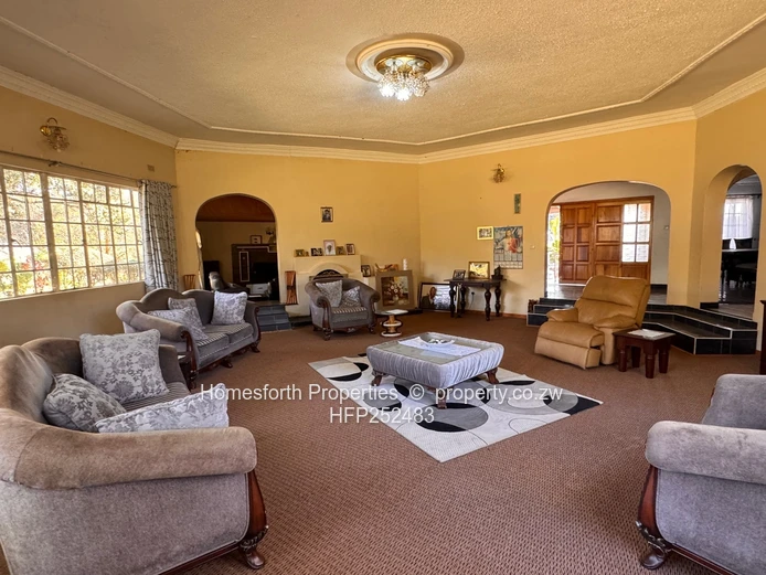 Mandara 4 Bed House on 4538m2 For Sale