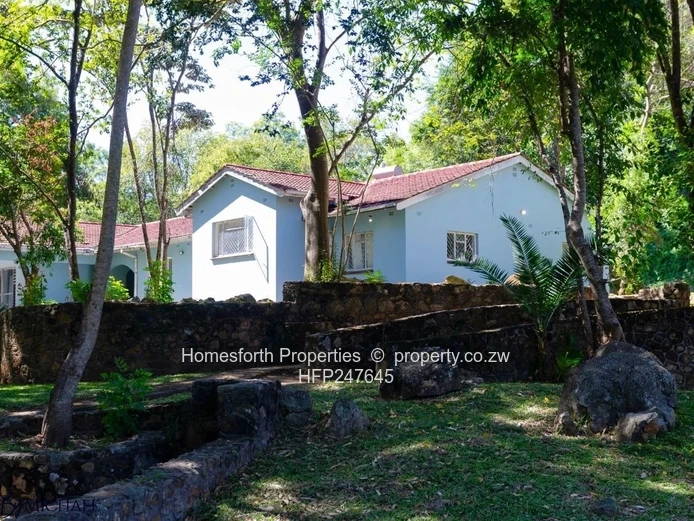 Glen Lorne 8 Bedroomed House To Rent