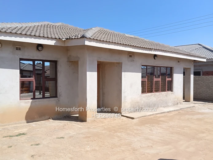 Mabvazuva Estate, Ruwa, House for Sale 90k