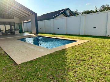 10 Unit Townhouse Complex