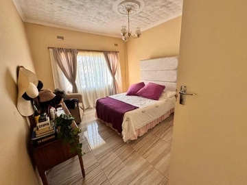 3 Bedroom Garden Flat