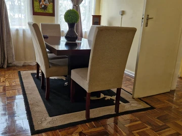 3 Bedroom Flat & Apartment