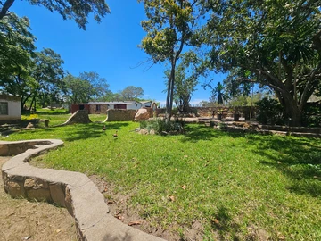 Farm & Agricultural Land