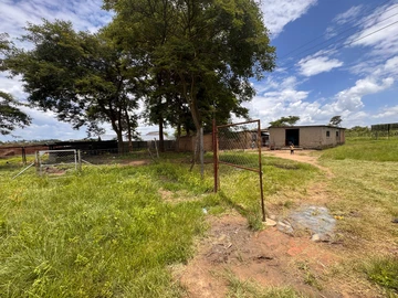 Farm & Agricultural Land