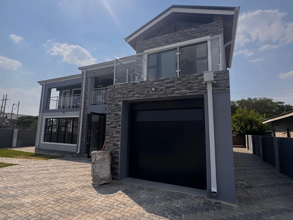 6 Bedroom Townhouse Complex