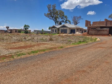 Stands & Residential Land