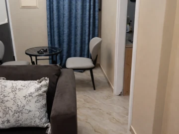 Flat & Apartment
