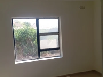 3 Unit Townhouse Complex