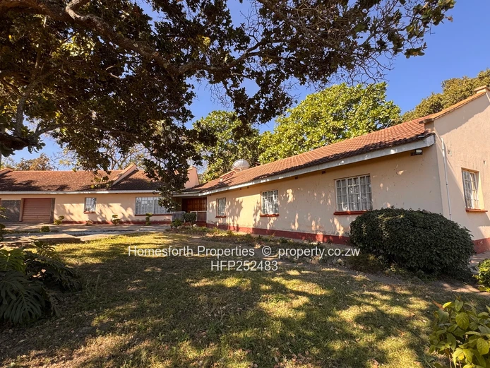 Mandara 4 Bed House on 4538m2 For Sale