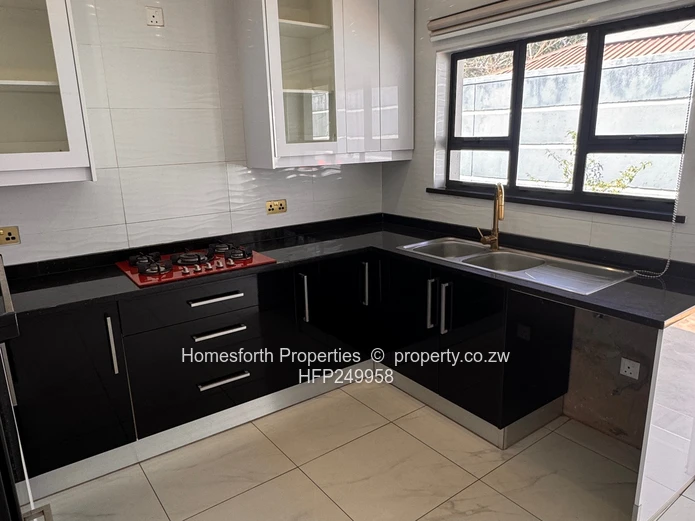 Glen Lorne 3 bed Cottage to Let (own yard)  (Sole Mandate)