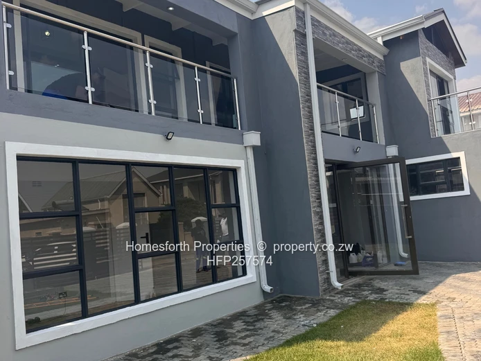 Spacious 6-Bedroom Double-Storey Home For Rent – Arlington Estate