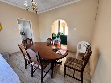 3 Bedroom Garden Flat